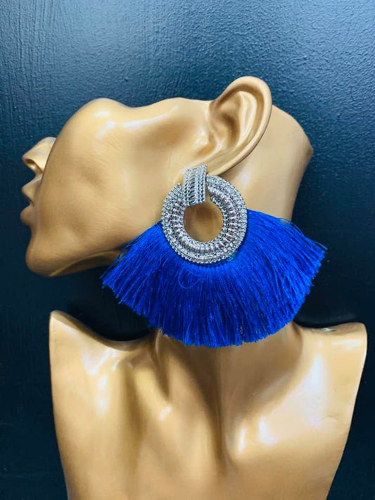 Olivia Earring (cobalt blue)