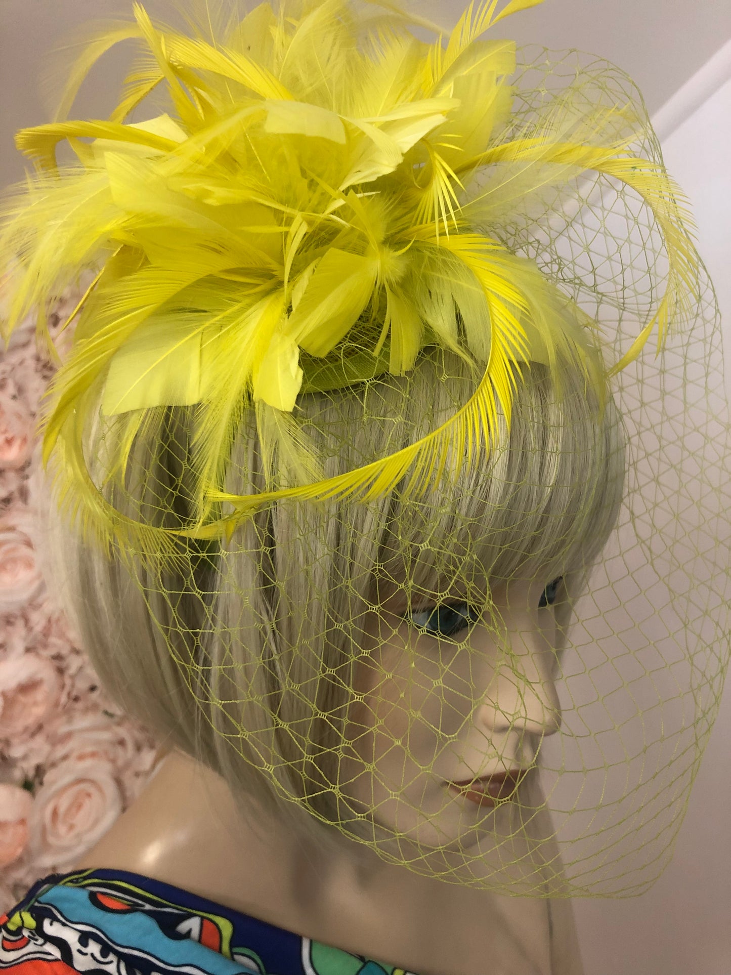 Fascinators various colours