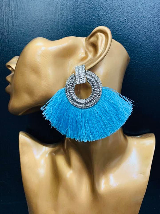 Olivia Earring (light blue)